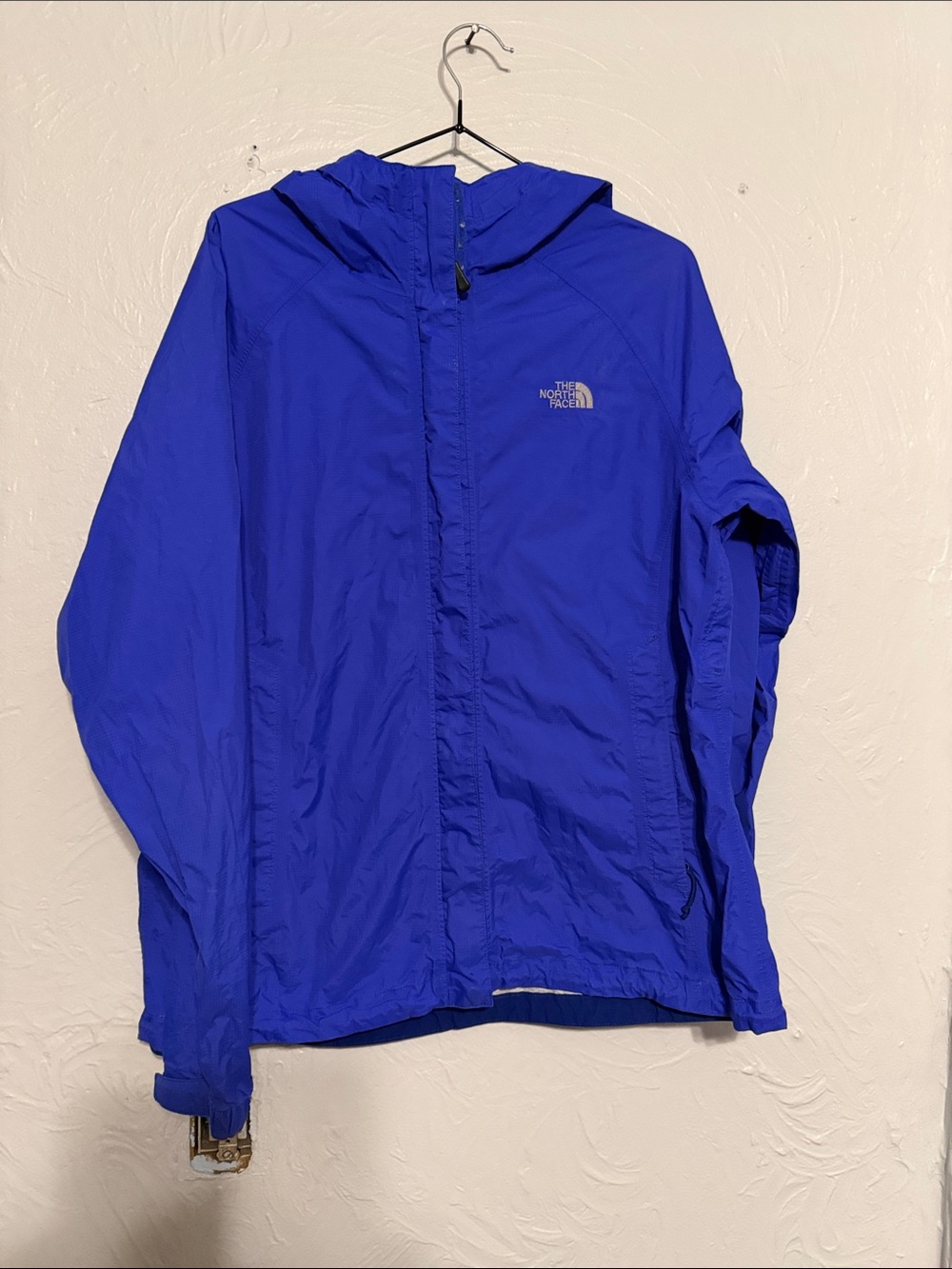 Northface windbreaker